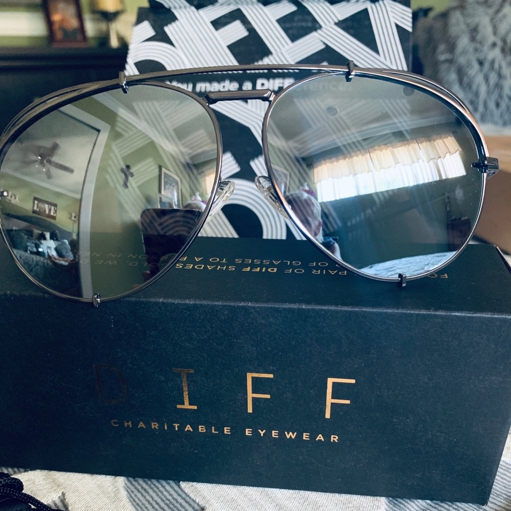 Diff Koko Gunmetal Silver Sunglasses (mirror)